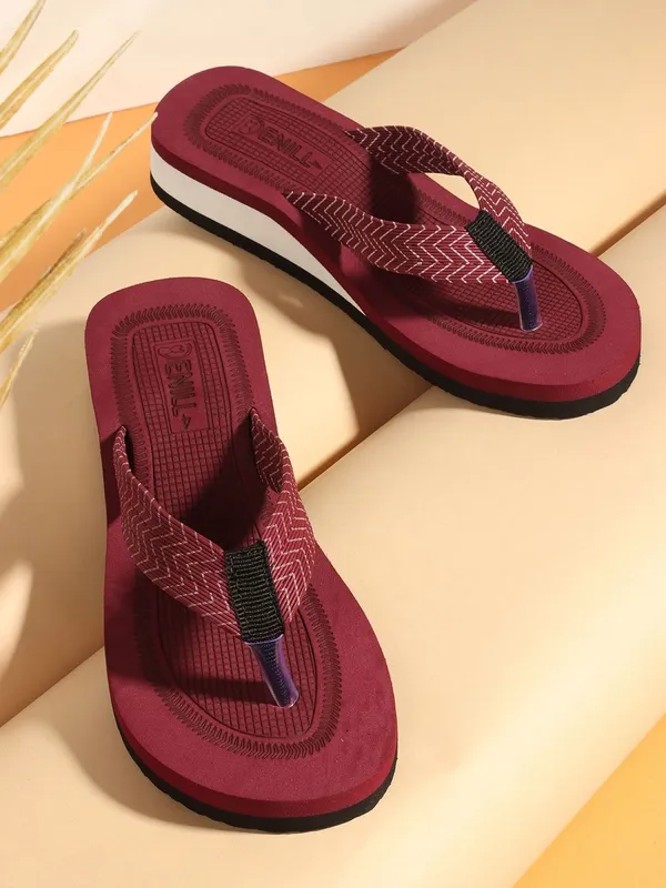 Maroon_Synthetic_Leather_Flats_For_Women