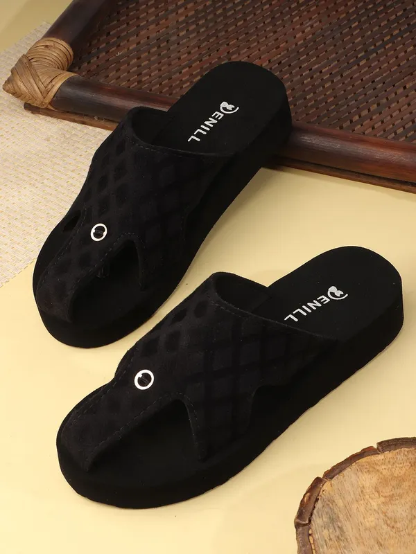 Black_Suede_Flats_For_Women