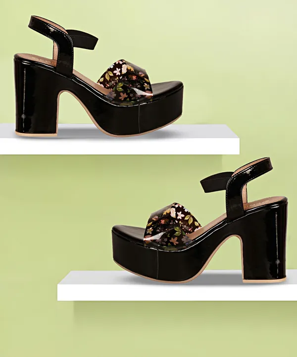 Black_Synthetic_Leather_Heels_For_Women