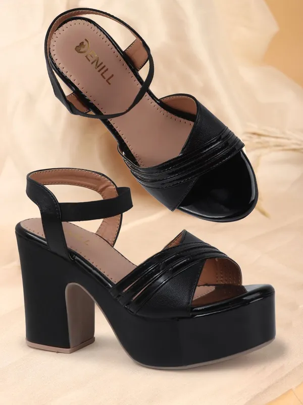 Black_Synthetic_Leather_Heels_For_Women