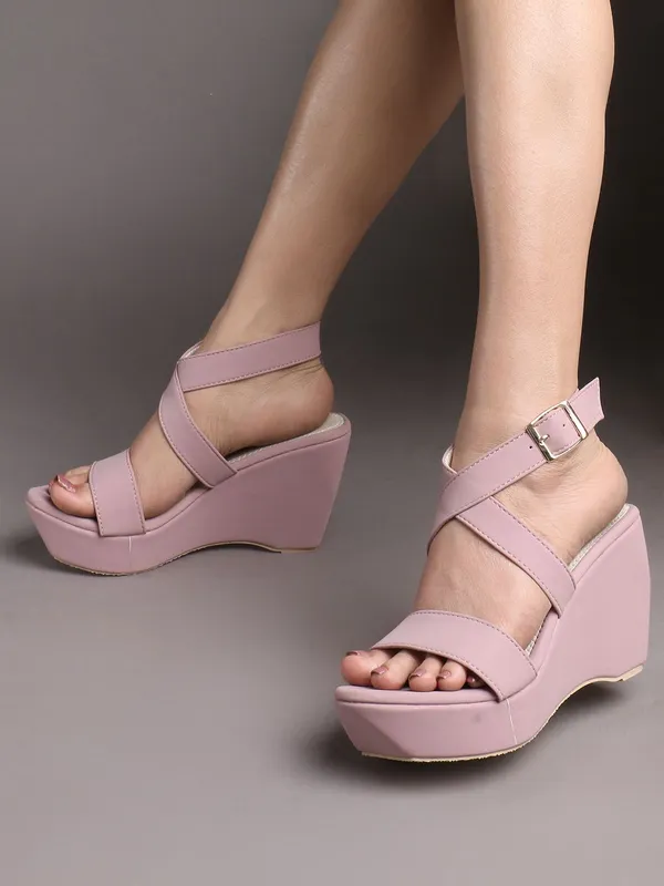 Purple_Synthetic_Leather_Heels_For_Women