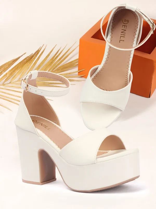 White_Synthetic_Leather_Heels_For_Women