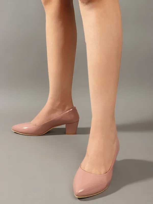 Pink_Patent_Leather_Heels_For_Women