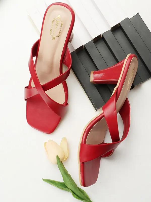 Maroon_Synthetic_Leather_Heels_For_Women