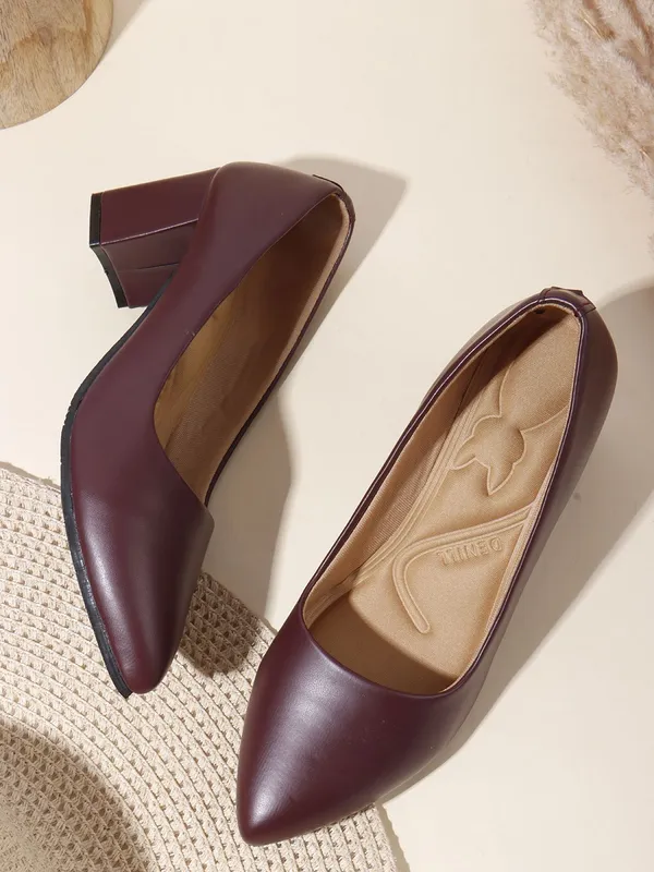 Maroon_Synthetic_Leather_Heels_For_Women