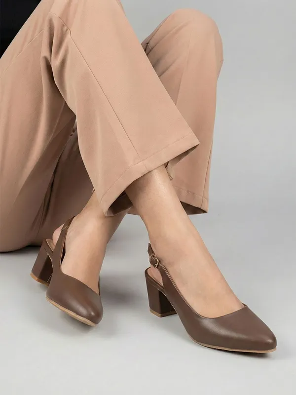 Brown_Synthetic_Leather_Heels_For_Women