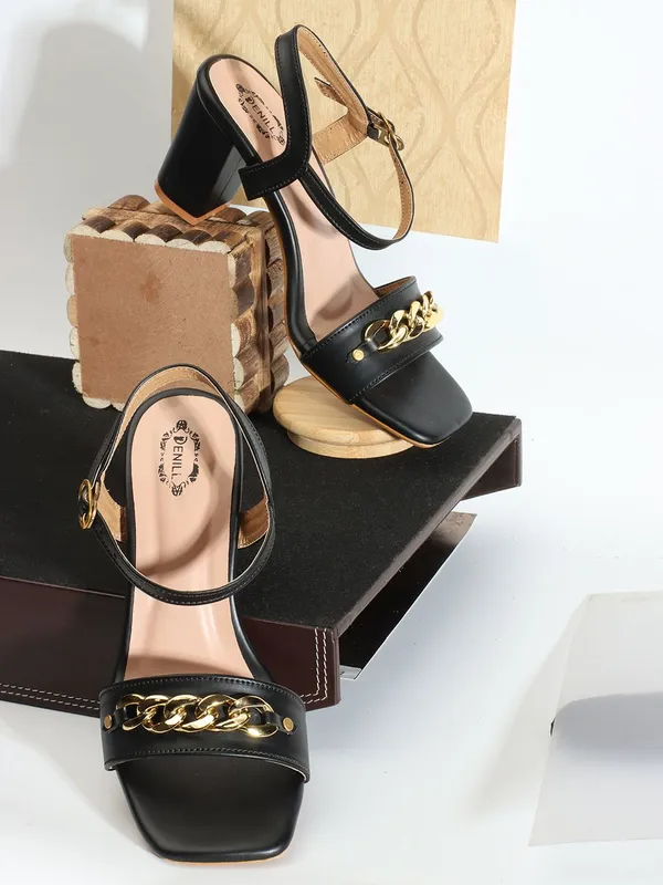 Black_Synthetic_Leather_Heels_For_Women