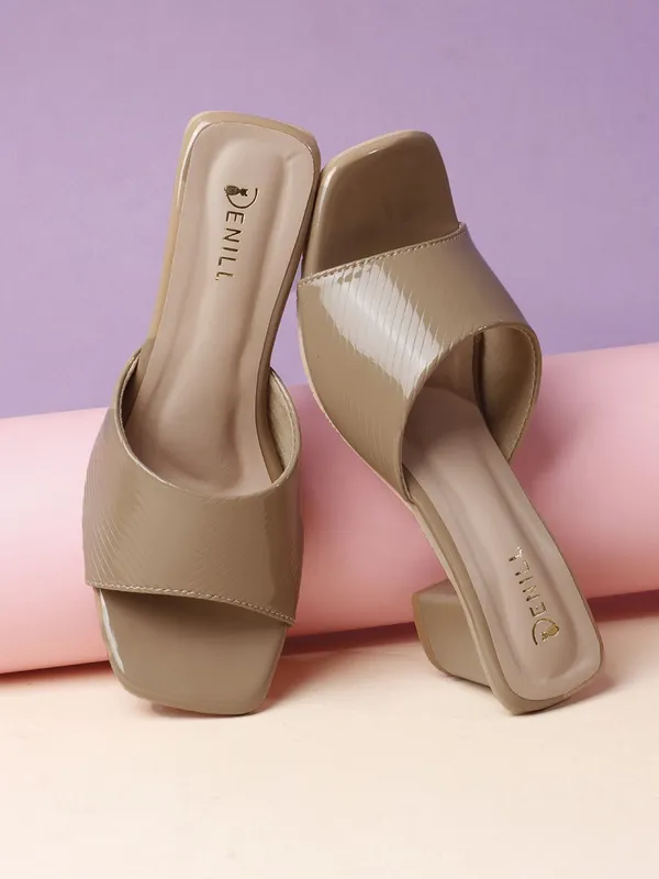 Beige_Synthetic_Leather_Heels_For_Women