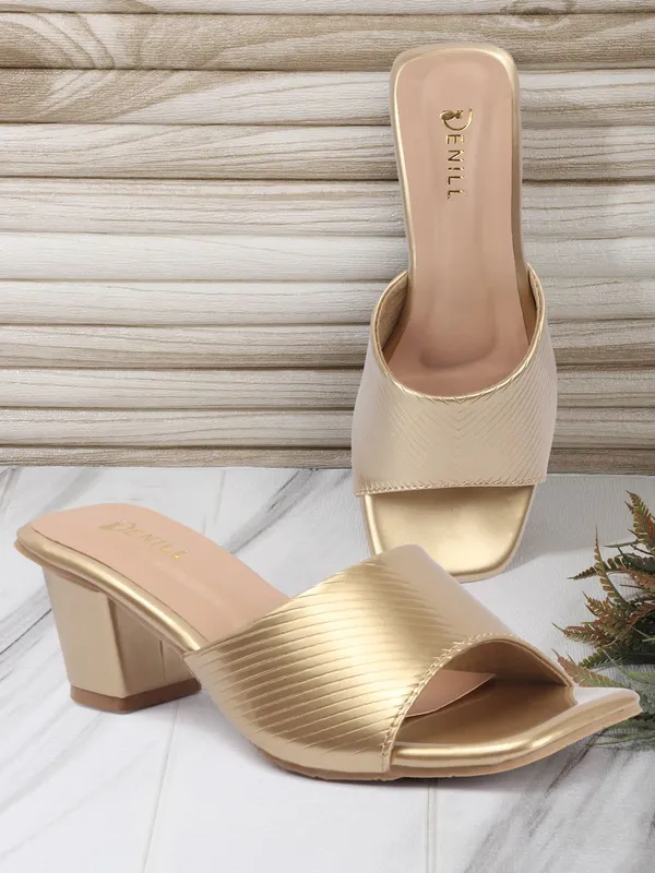 Gold_Synthetic_Leather_Heels_For_Women