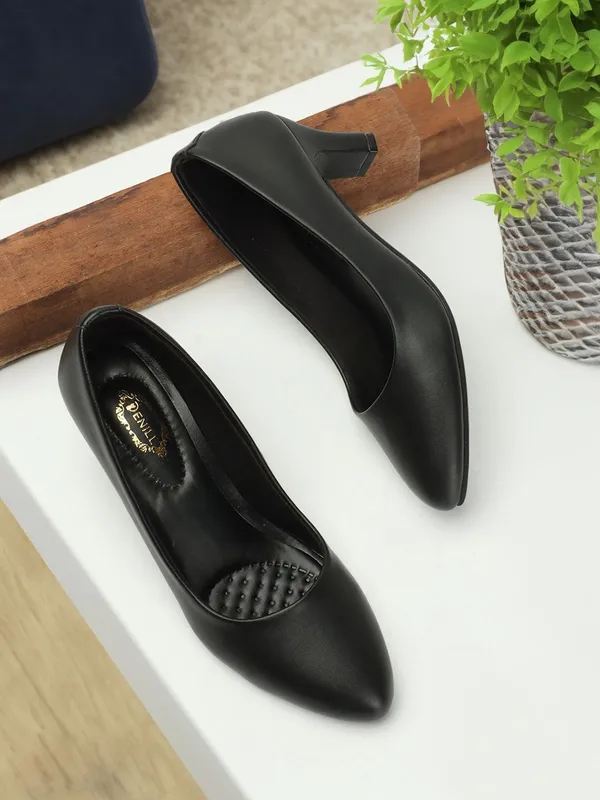 Black_Synthetic_Leather_Heels_For_Women