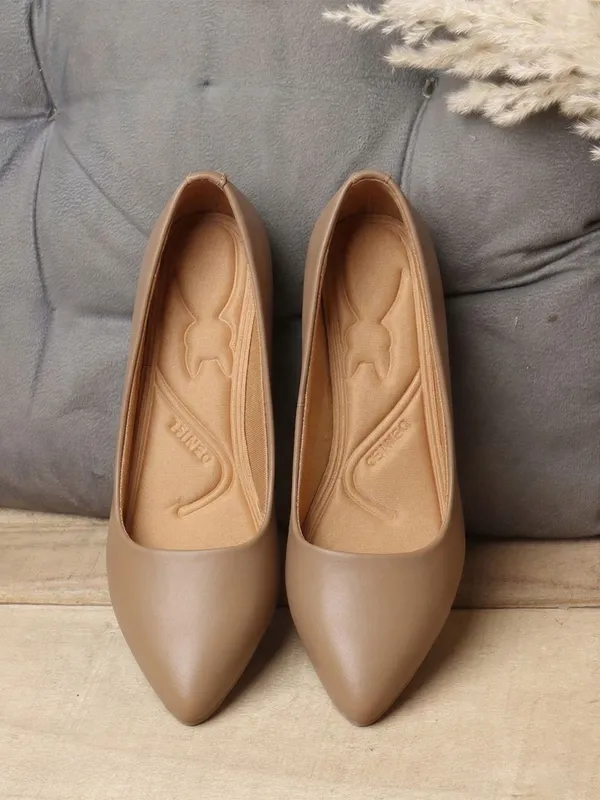 Beige_Synthetic_Leather_Heels_For_Women