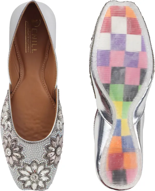 Silver_Synthetic_Leather_Bellies_For_Women