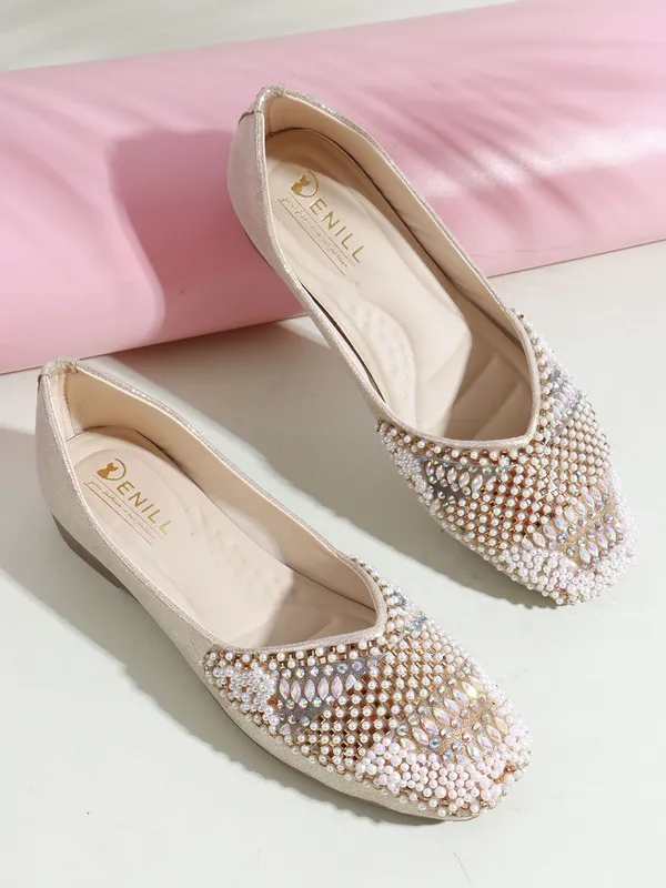 Gold_Synthetic_Leather_Bellies_For_Women