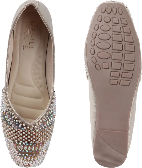 Gold_Synthetic_Leather_Bellies_For_Women