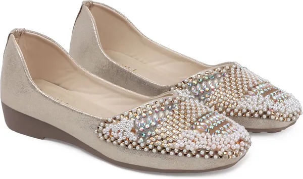 Gold_Synthetic_Leather_Party_Slip_On_Bellies_For_Women