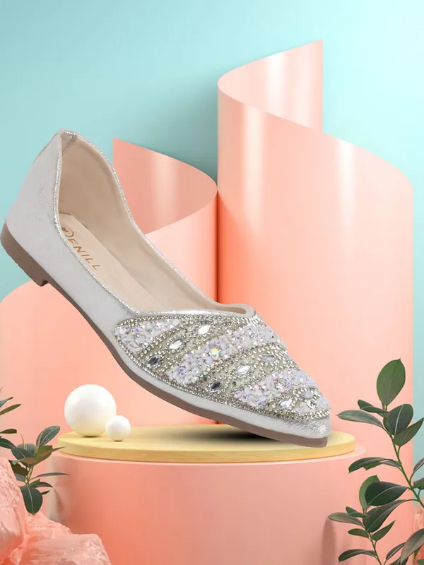 Silver_Synthetic_Leather_Bellies_For_Women