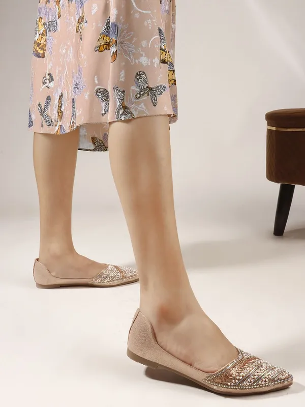 Pink_Synthetic_Leather_Bellies_For_Women