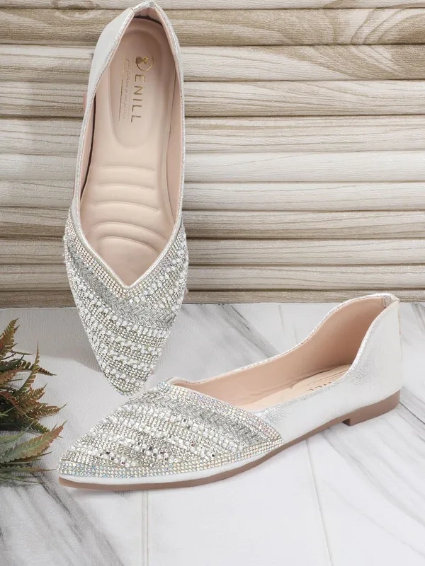Silver_Synthetic_Leather_Bellies_For_Women