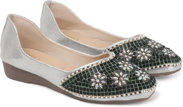 Silver_Synthetic_Leather_Bellies_For_Women