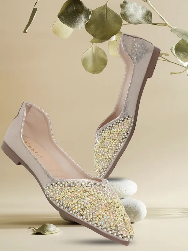 Gold_Synthetic_Leather_Bellies_For_Women