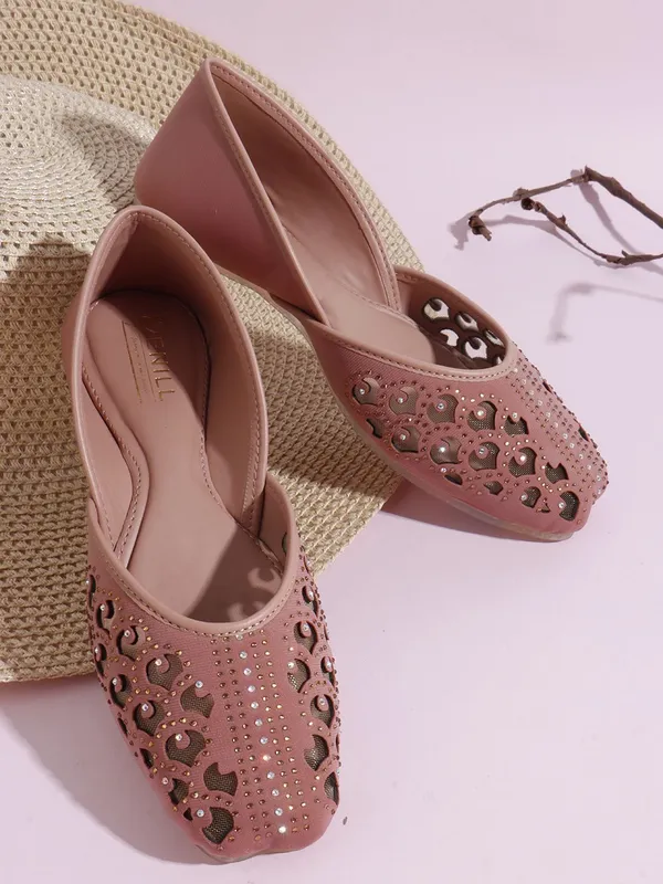 Pink_Synthetic_Leather_Bellies_For_Women