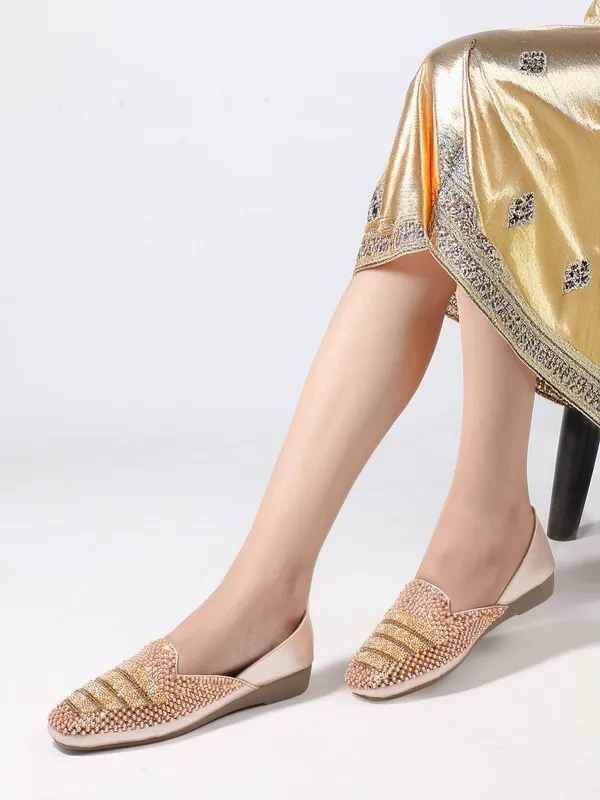 Pink_Synthetic_Leather_Bellies_For_Women
