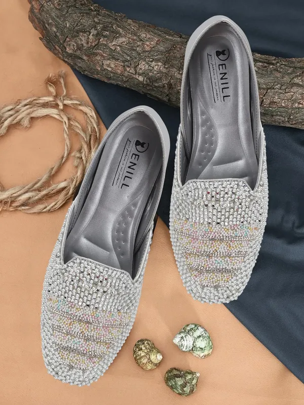 Silver_Synthetic_Leather_Bellies_For_Women