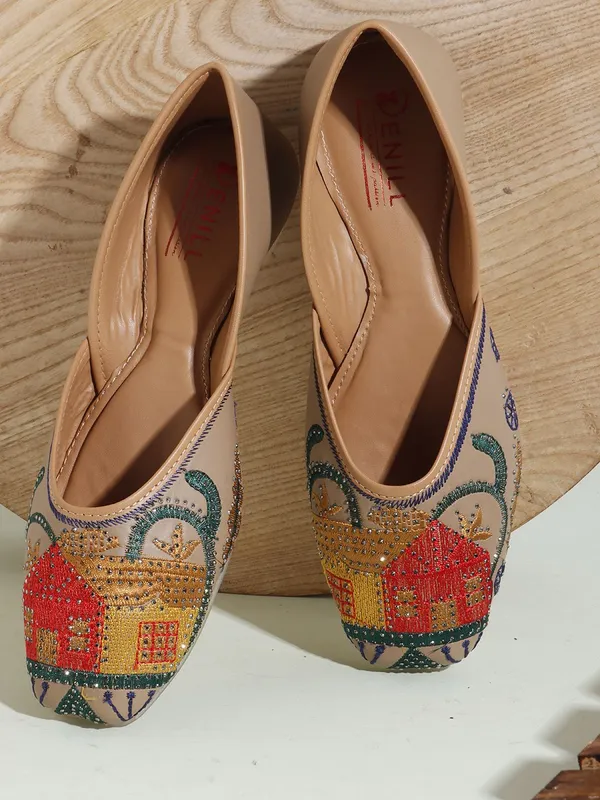Beige_Synthetic_Leather_Bellies_For_Women