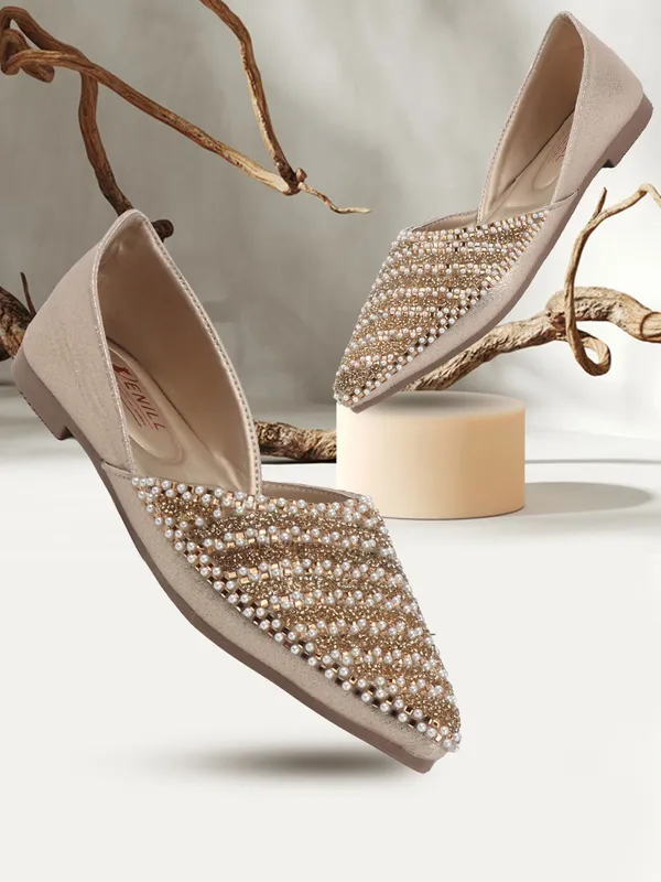 Gold_Synthetic_Leather_Party_Slip_On_Bellies_For_Women