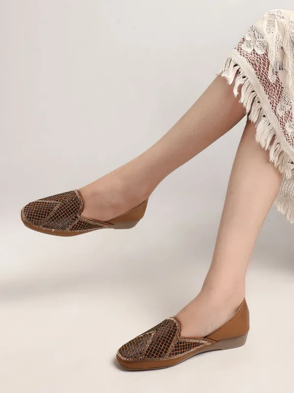 Antique_Synthetic_Leather_Party_Slip_On_Bellies_For_Women
