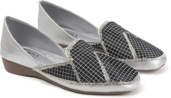 Silver_Synthetic_Leather_Party_Slip_On_Bellies_For_Women