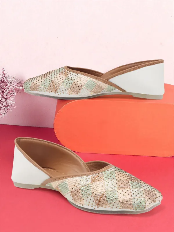 White_Synthetic_Leather_Bellies_For_Women