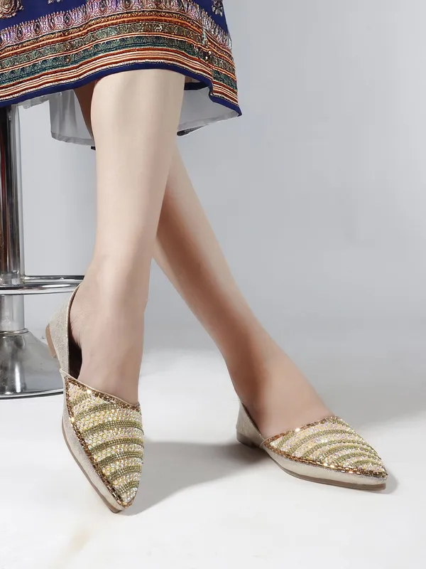 Gold_Synthetic_Leather_Bellies_For_Women