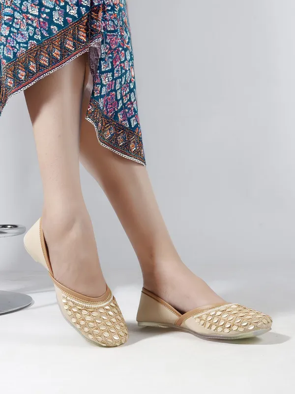 Beige_Synthetic_Leather_Bellies_For_Women