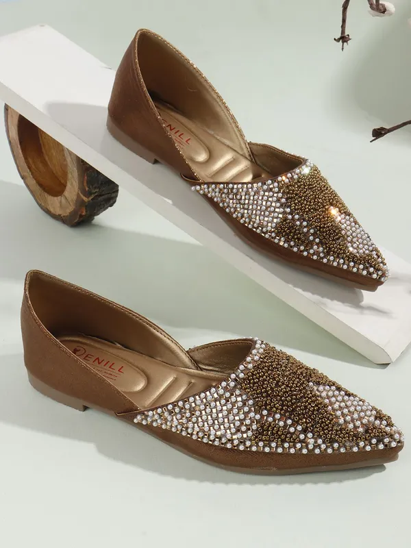 Antique_Synthetic_Leather_Wedding_Slip_On_Bellies_For_Women