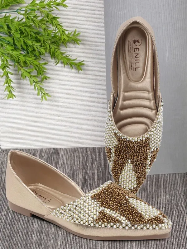 Gold_Synthetic_Leather_Bellies_For_Women