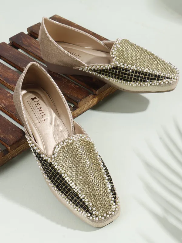 Gold_Synthetic_Leather_Bellies_For_Women