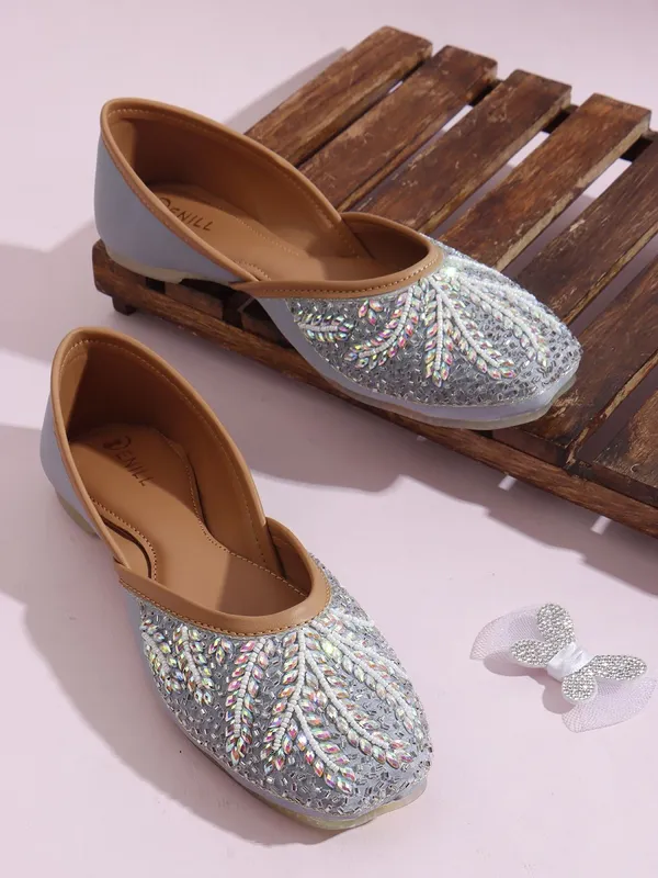 Grey_Synthetic_Leather_Bellies_For_Women