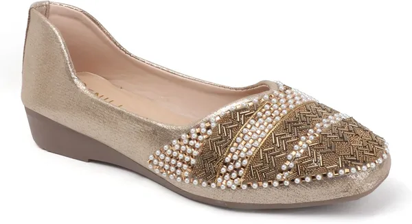 Gold_Synthetic_Leather_Party_Slip_On_Bellies_For_Women
