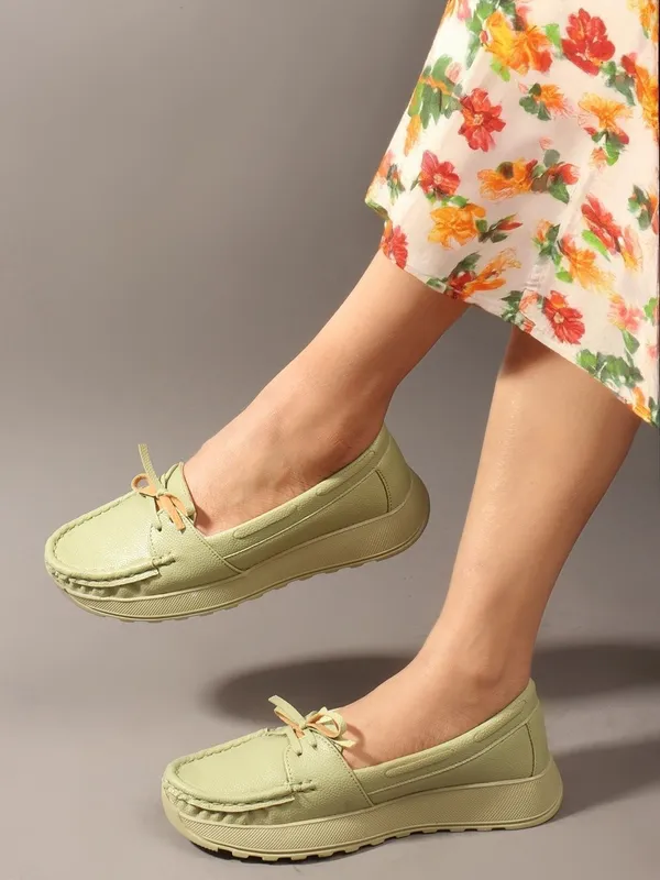 Light_Green_Synthetic_Leather_Casual_Loafers_For_Women