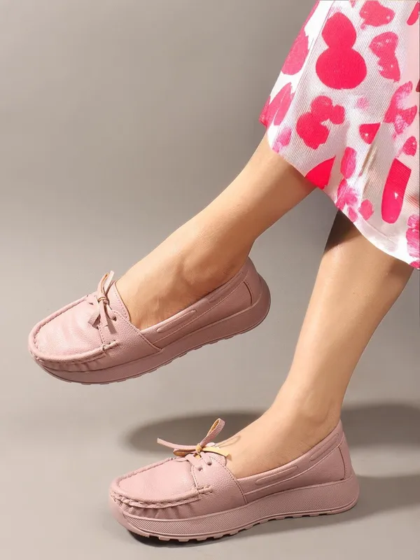 Peach_Synthetic_Leather_Casual_Loafers_For_Women