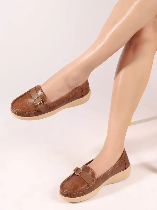 Brown_Synthetic_Leather_Casual_Slip_On_Loafers_For_Women
