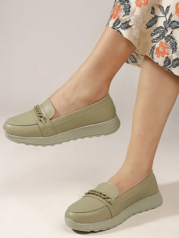 Green_Synthetic_Leather_Casual_Slip_On_Bellies_For_Women