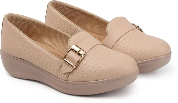 Beige_Synthetic_Leather_Loafers_For_Women