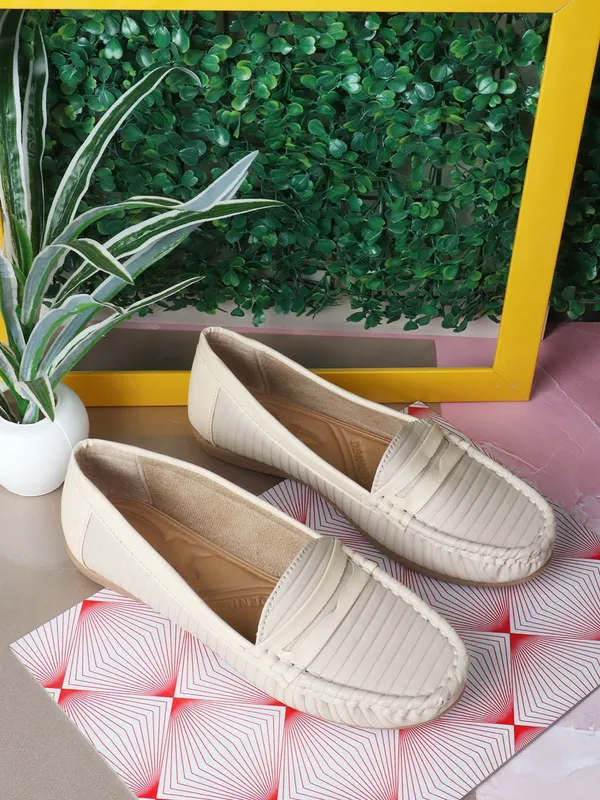 Cream_Synthetic_Leather_Casual_Slip_On_Loafers_For_Women