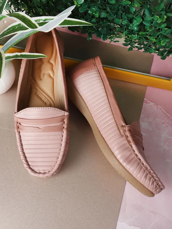 Pink_Synthetic_Leather_Loafers_For_Women