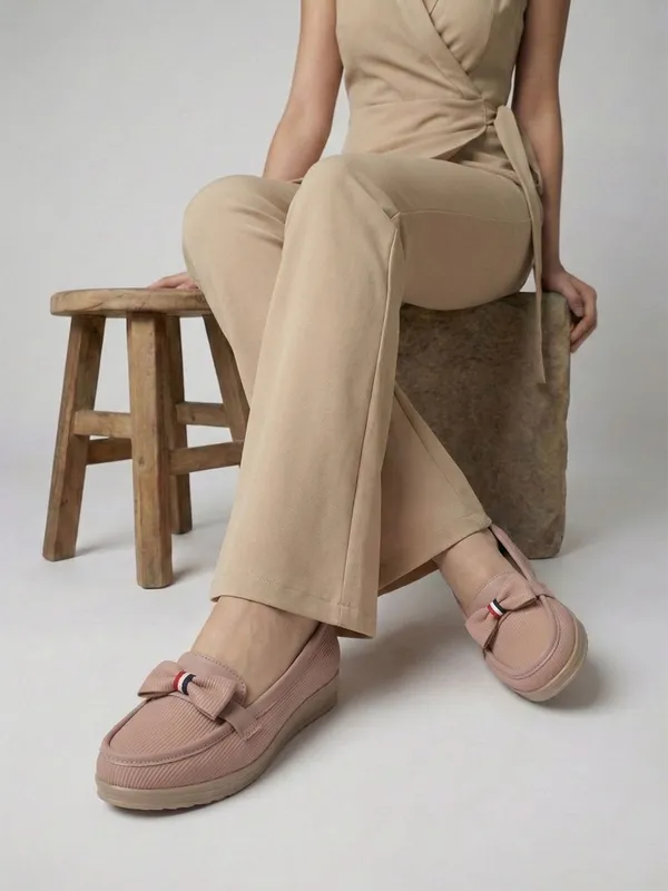 Pink_Synthetic_Leather_Flats_For_Women