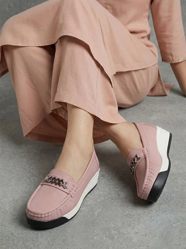 Pink_Synthetic_Leather_Casual_For_Women