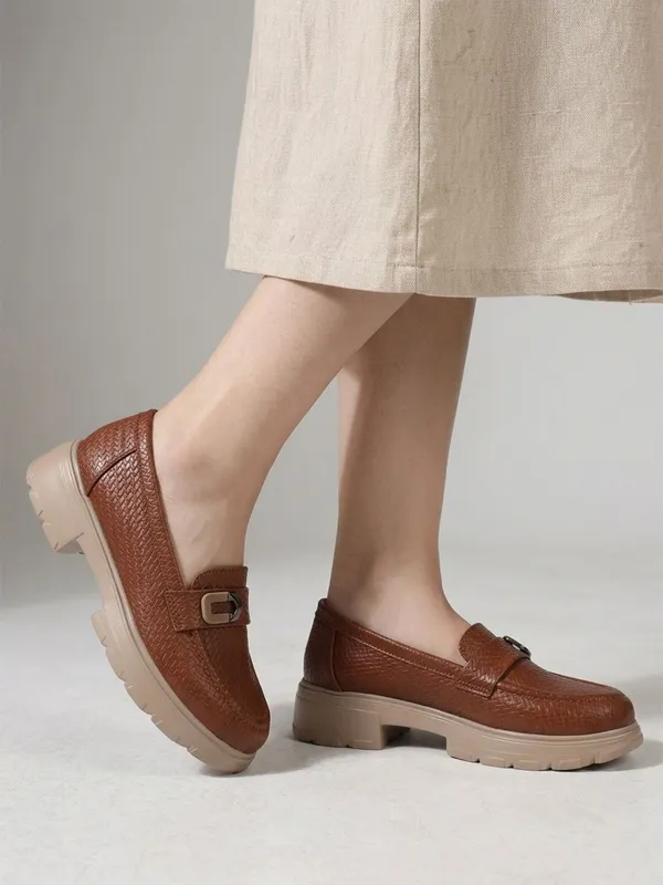 Tan_Synthetic_Leather_Bellies_For_Women