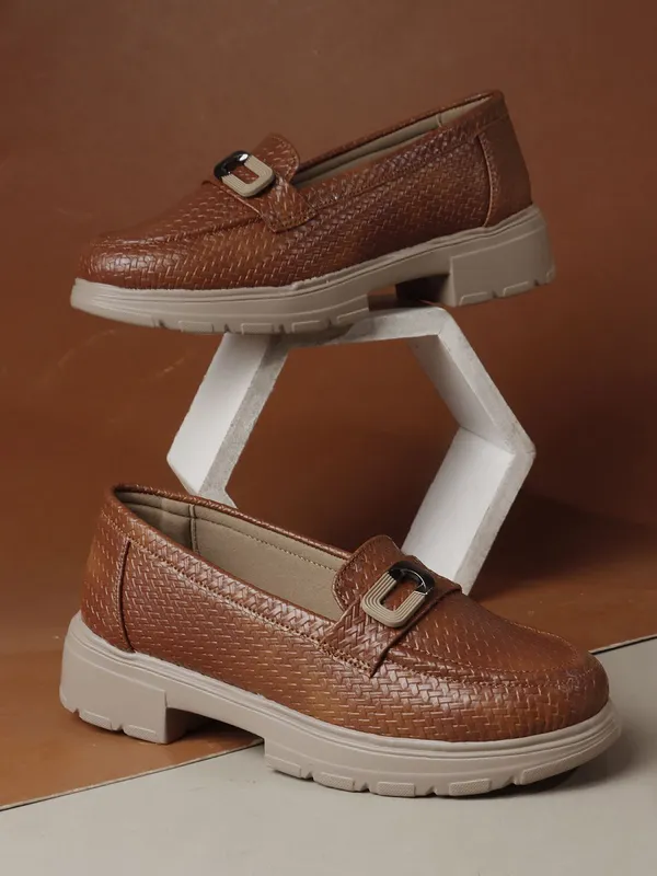 Tan_Synthetic_Leather_Bellies_For_Women